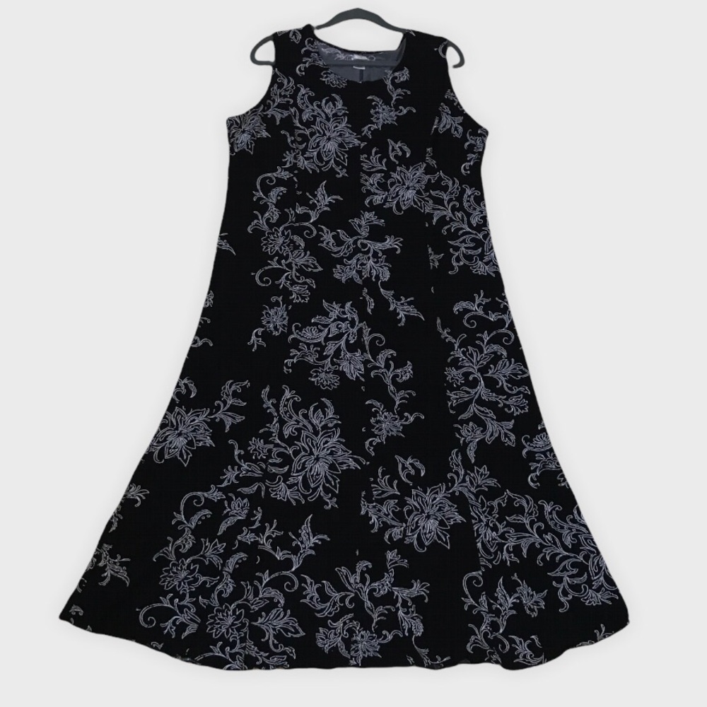 Graffwear Black Floral Sleeveless Shift Dress Size L